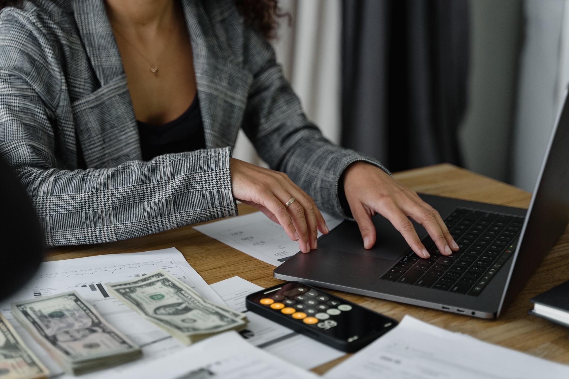 http://ec2-44-197-208-144.compute-1.amazonaws.com/wp-content/uploads/2025/05/Payroll-Compliance-Solutions2.jpg